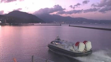 ホーバーターミナル接続の「タクシー」実証実験へ　大分駅から片道600円　ホーバーの夜間訓練も開始