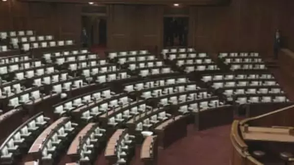 1年半で「血税2200億円」が消える…世界に類を見ない“超短期選挙サイクル” 金利上昇と円安の代償