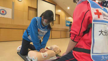 高校生が救急法の技術や知識を競う　“いざって時”備えて、青少年赤十字救急法大会　大分