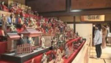 絢爛豪華なひな人形公開！天領日田おひなまつりはじまる 青い目の人形パレードも