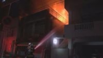 別府の住宅密集地で火災 ２棟全焼含む４棟焼ける 住民女性が軽いやけど