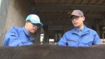 農業高校の新入生が初めて実習「意外とふさふさ」牛のブラッシングなど体験　大分・竹田