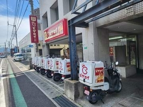 香川県内の宅配ピザチェーン「ピザ・ロイヤルハット」の８店舗　愛媛県発祥の「ピザロイ」に【香川】