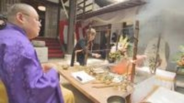 亡き母の思い出とともに…岡山市の金剛寺で「筆供養」今後の書道の上達を願い使い続けた筆に感謝【岡山】