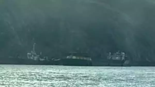 【速報】男性船長居眠りか…香川・直島町の荒神島の海岸にタグボート乗り上げ　ケガ人なし【香川・岡山】