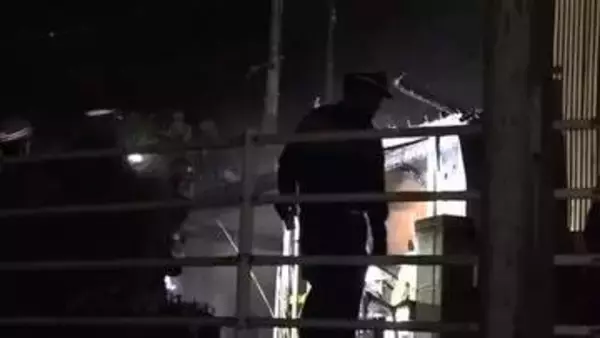 小豆島町で住宅の母屋などを焼く火事で１人の遺体を発見　住人で連絡取れない３６歳女性か【香川】