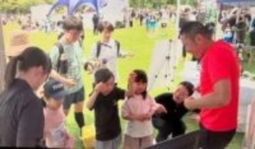 東京・明治神宮外苑で開催のレースイベント　OHKが手話実況体験ブース設け体験会