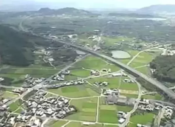 【速報】三豊市高瀬町で建物火災　事務所や作業場など焼く　ケガ人の情報なし【香川】