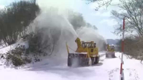 岡山・鳥取県境　蒜山大山スカイラインで除雪作業進む　開通は前年より２０日ほど早い３月末予定【岡山】