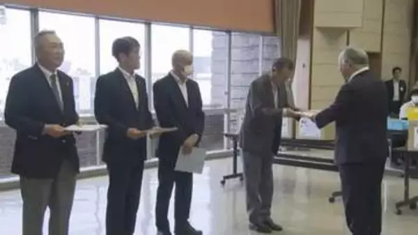 岡山市の新アリーナ整備巡り、住民投票求める２万人以上の署名を市に提出　有効なら市議会へ【岡山】