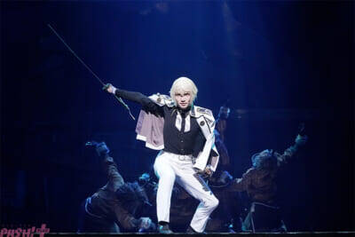 【刀ミュ】「ミュージカル『刀剣乱舞』 髭切 単騎出陣 ～夢幻泡影～」本日開幕！ 公開ゲネプロの舞台写真をお届け