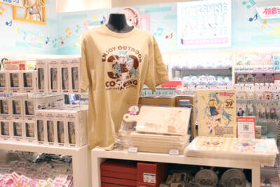 ホロライブや初音ミクにエスターバニーなど日本の「Kawaii」が満載！ 6つの専門店が展開する「キデイランド オモカド店」フォトレポート