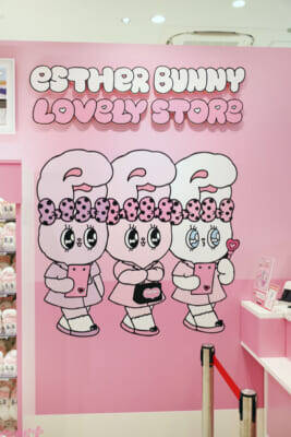 ホロライブや初音ミクにエスターバニーなど日本の「Kawaii」が満載！ 6つの専門店が展開する「キデイランド オモカド店」フォトレポート