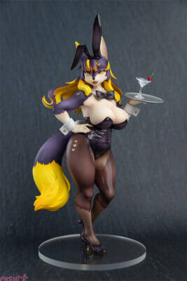 ライブ衣装のケモノ美少女たちがお祝い！ 『Bunnimals』2周年＆「ローザ 1/7スケールフィギュア」発売記念のポップアップストアが開催