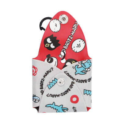 【サンリオ】キティやポチャッコたちのキャラクターやアイコンを散りばめたデザインがカワイイ！ 『サンリオキャラクターズ み～つけた！ミニスクエアケースキーホルダー』が登場