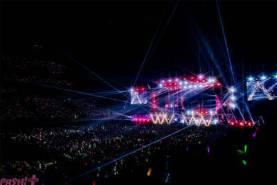 「シクフォニ」来春の2ndライブ開催のサプライズ発表も！ 3Dとリアルで2.5次元を体現した『SIXFONIA One Man Live【Six-tuation】vol.II -Virtual-』ファイナル公演レポート到着