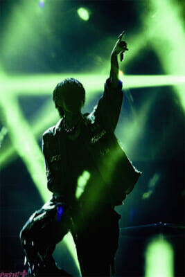 「シクフォニ」来春の2ndライブ開催のサプライズ発表も！ 3Dとリアルで2.5次元を体現した『SIXFONIA One Man Live【Six-tuation】vol.II -Virtual-』ファイナル公演レポート到着