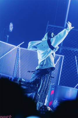 「シクフォニ」来春の2ndライブ開催のサプライズ発表も！ 3Dとリアルで2.5次元を体現した『SIXFONIA One Man Live【Six-tuation】vol.II -Virtual-』ファイナル公演レポート到着