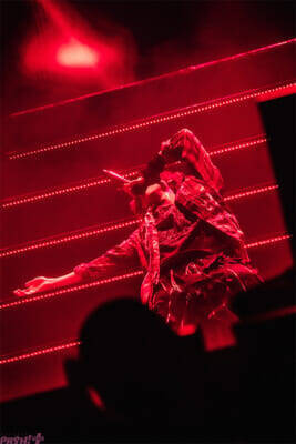 「シクフォニ」来春の2ndライブ開催のサプライズ発表も！ 3Dとリアルで2.5次元を体現した『SIXFONIA One Man Live【Six-tuation】vol.II -Virtual-』ファイナル公演レポート到着