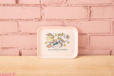 『ちいかわ』かわいいトレーやお土産にピッタリな紅茶缶も！ 「ちいかわベーカリー ポップアップショップ」がラフォーレ原宿にオープン