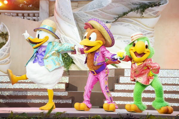 ミッキーが“世界のダンスと音楽の祭典”を開催！東京ディズニーシー新ショー「ダンス・ザ・グローブ！」が開幕