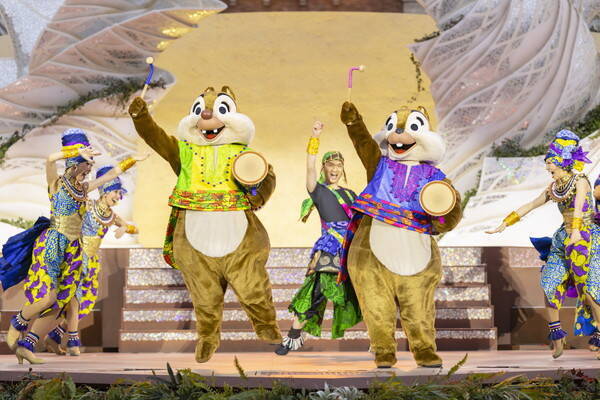 ミッキーが“世界のダンスと音楽の祭典”を開催！東京ディズニーシー新ショー「ダンス・ザ・グローブ！」が開幕