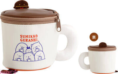 『すみっコぐらし』コメダ珈琲店の人気メニューを前にしたすみっコたちがカワイイ！ ぬいぐるみや文房具などのコラボグッズが登場