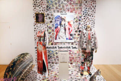 かわいい「たまごっち」たちの姿や開発秘話＆30周年アートはファン必見！ 「30周年記念 大たまごっち展」会場の様子を写真でお届け