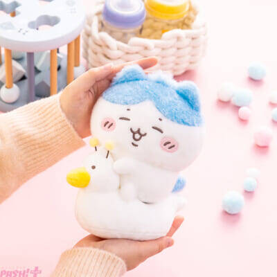 ちいかわたちのおしゃぶりやおくるみ姿に癒される…！　大きな話題を呼んだ「Chiikawa Baby(ちいかわベビー)」のぬいぐるみくじが登場