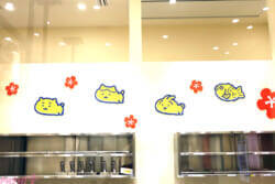 【ちいかわ】見て楽しめる店内や新しいお味のピスタチオなども注目！ 「ちいかわ焼き イオンモール幕張新都心店」の魅力を写真でお届け