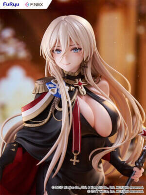 豊かな胸元に視線釘付け…！ 『アズールレーン』ビスマルクが7周年記念イラストをモチーフにした正装姿でフィギュア化