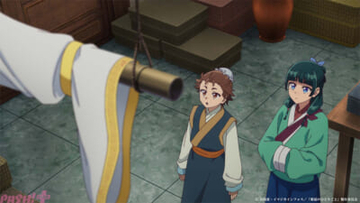 アニメ『薬屋のひとりごと』猫猫は、趙迂に着せるための子ども用の綿入れを探して、大通りの市を訪れるが…？ 第50話「火鼠の皮衣」あらすじ＆先行カット