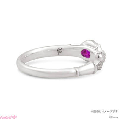 『ディズニー ツイステッドワンダーランド』マジカルペンをモチーフにしたリングが再登場！ 魔法石をイメージしたカラーストーンが輝くデザイン