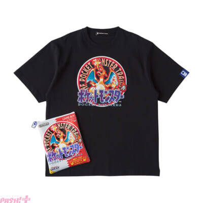 『ポケモン』シリーズ歴代ゲームソフトのパッケージがTシャツやサコッシュ、キーホルダーになって登場！ ポケモンセンターオンラインで30周年記念グッズが発売