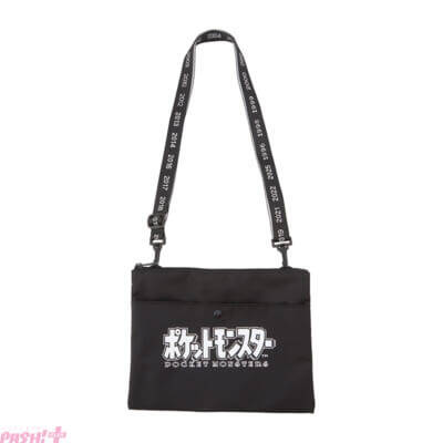 『ポケモン』シリーズ歴代ゲームソフトのパッケージがTシャツやサコッシュ、キーホルダーになって登場！ ポケモンセンターオンラインで30周年記念グッズが発売