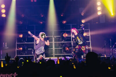 「いれいす」悠佑が音楽に勝負をかける覚悟を見せる！ 2度目のソロワンマン『悠佑 2ndワンマンライブ -獅子咆天-』は歌い手アイドルという枠を越えた熱狂に