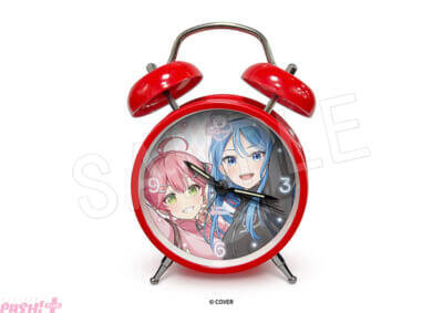 【ホロライブ】さくらみこ＆星街すいせいの「miComet」がJOYSOUNDとコラボ！ おそろいのスタジャンコーデやラフにジャージを着こなす放課後コーデの新グッズが登場