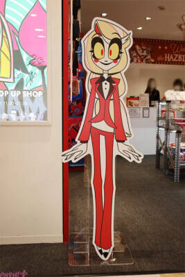 アニメ『ハズビン・ホテルへようこそ』ぽってりぷにぷになチャーリーたちのかわいい新グッズは必見！ フォトスポットや直筆サイン入りポスターも要チェックなPOP UP SHOPの様子を写真でお届け