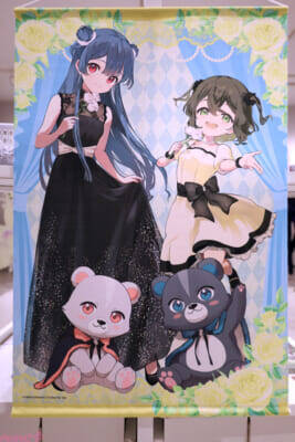 『くまクマ熊ベアー』『ワンオペ解雇』『イケナイ教』『バカふり』『私の心はおじさんである』の等身大アクリルスタンドはファン必見！ 人気5作品で「PASH! BOOKS」の10周年を祝うPOP UP SHOPの様子をお届け