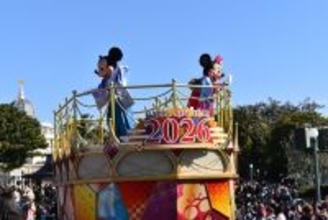 和装姿のミッキーたちが新年のご挨拶！東京ディズニーランドのお正月が今年も可愛い！