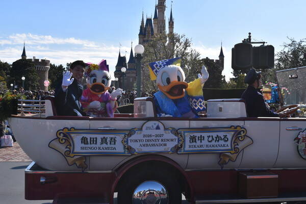 和装姿のミッキーたちが新年のご挨拶！東京ディズニーランドのお正月が今年も可愛い！