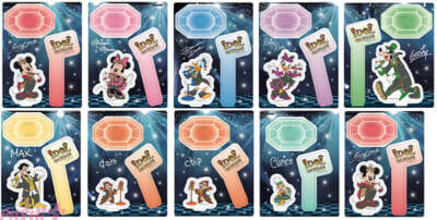 【ディズニー】ミッキーがファンサービスでハートポーズを見せる！ メロつくこと必至の「Happyくじ『Disney IDOL ON STAGE』」が9月26日より発売