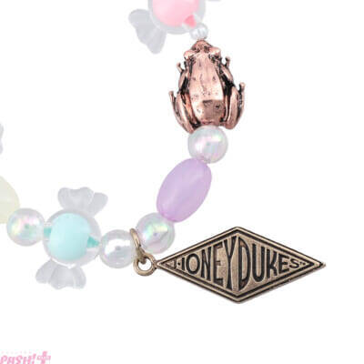 「ハリー・ポッター マホウドコロ」色彩豊かでポップなアイテムは超カワイイ！ 「ハニーデュークス」のお菓子をイメージした新商品が登場