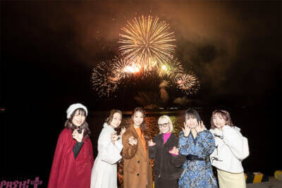 【ゾンサガ】本渡楓さん本渡「ここに来てくれるみんなのおかげで、生きて楽しもうって気持ちにさせてもらっています」劇場版『ゾンビランドサガ ゆめぎんがパラダイス』4DX公開記念イベントレポートが到着！