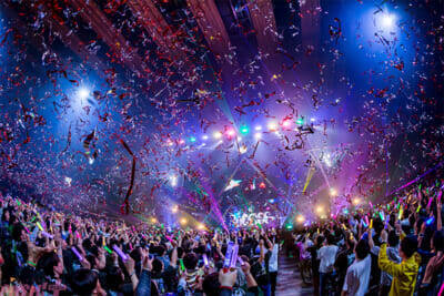 【ホロライブ】ReGLOSSメンバーが有明アリーナに立つ！ 「ReGLOSS 1st Live “Flashpoint”」オフィシャルレポート到着