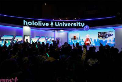 【ホロライブ】ライブでは初のトロッコ演出も！ 『hololive SUPER EXPO 2026』『hololive 7th fes. Ridin’ on Dreams』初日レポートが到着