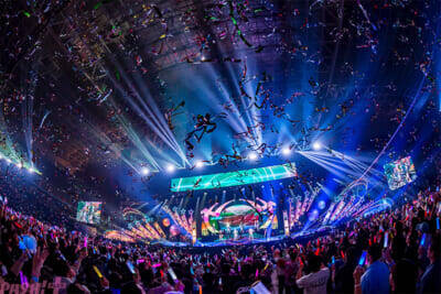 【ホロライブ】ライブでは初のトロッコ演出も！ 『hololive SUPER EXPO 2026』『hololive 7th fes. Ridin’ on Dreams』初日レポートが到着