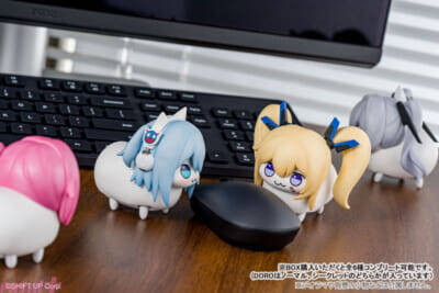 『勝利の女神：NIKKE』DOROが電動で走るアクションホビーに!? 全6キャララインナップのトレーディングフィギュアと専用ドッグランレールが登場