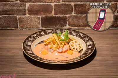 アニメ『名探偵コナン』の常設飲食店舗「名探偵コナンダイナー」が2026年冬にグランドオープン！ パン風ぬいぐるみやファッション雑貨などグッズも多数登場