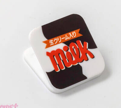 『チロルチョコ』が便利でかわいいステーショナリーに！ 『チロルチョコ ステーショナリーセット BOOK』12月25日発売。ロングセラー商品・コーヒーヌガーの缶ケースなど豪華な7点セット